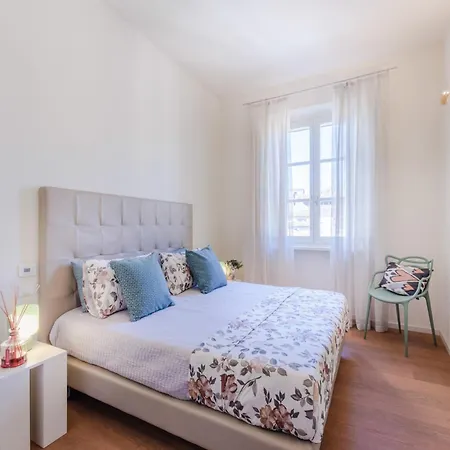 Apartment Elegant Retreat In The Heart Of Lucca Lucca